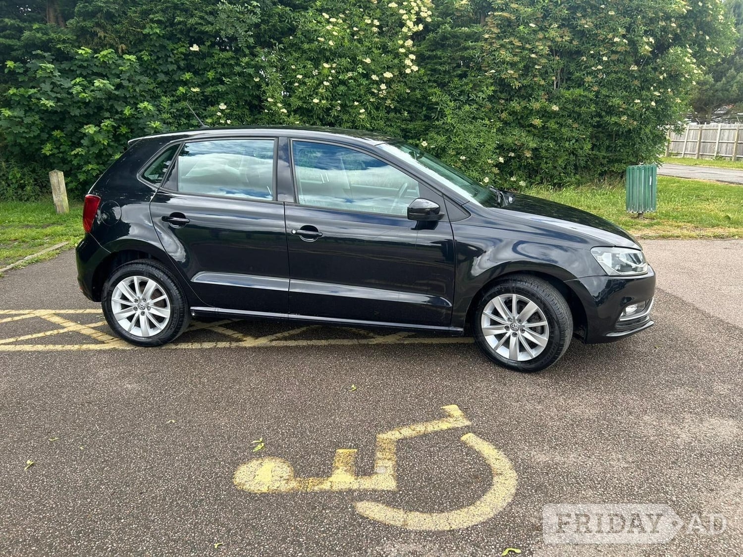 [ berth ]Volkswagen Polo