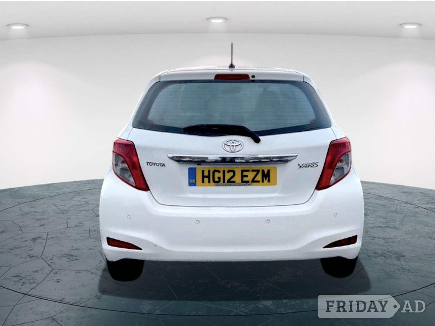 Toyota Yaris 2012 - Cars in Walsall