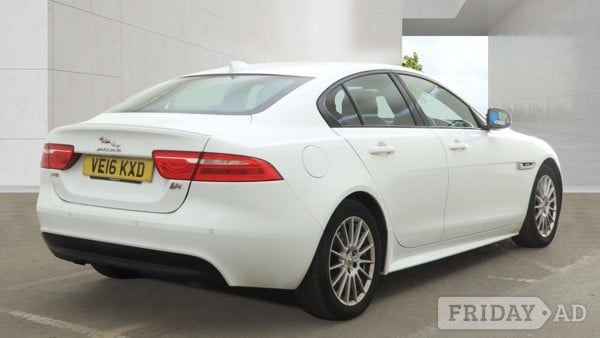 [ berth ]Jaguar XE