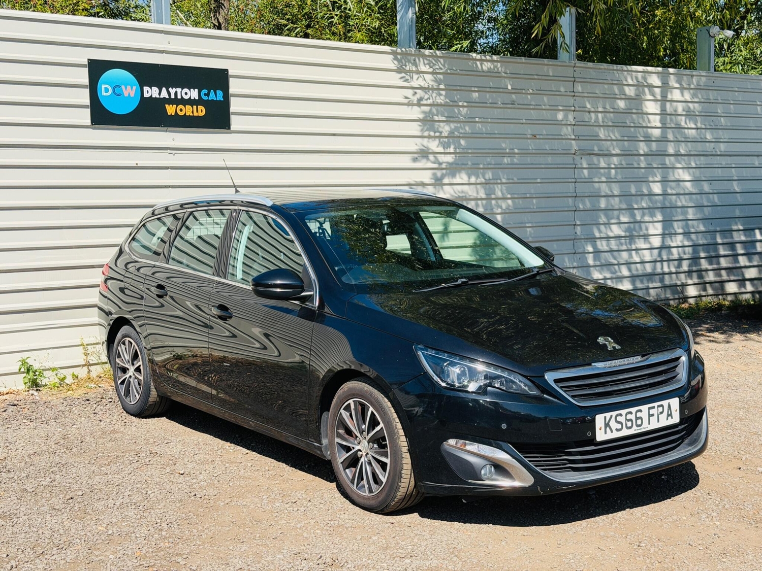 [ berth ]Peugeot 308 SW