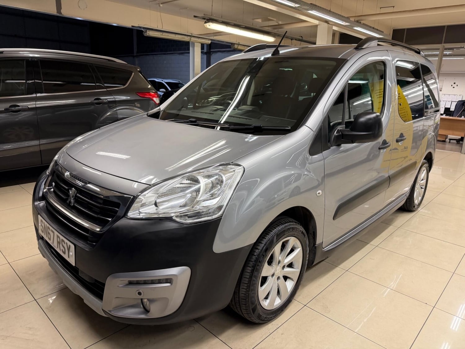 Peugeot Partner Tepee 2017 - Cars in Rotherham
