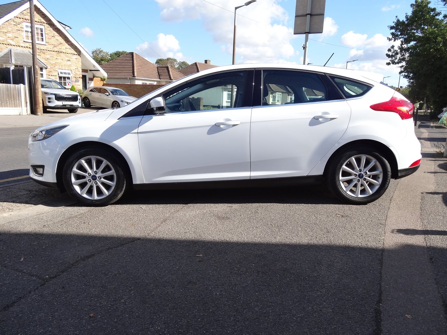 Ford Focus 2015 - Cars in Havering