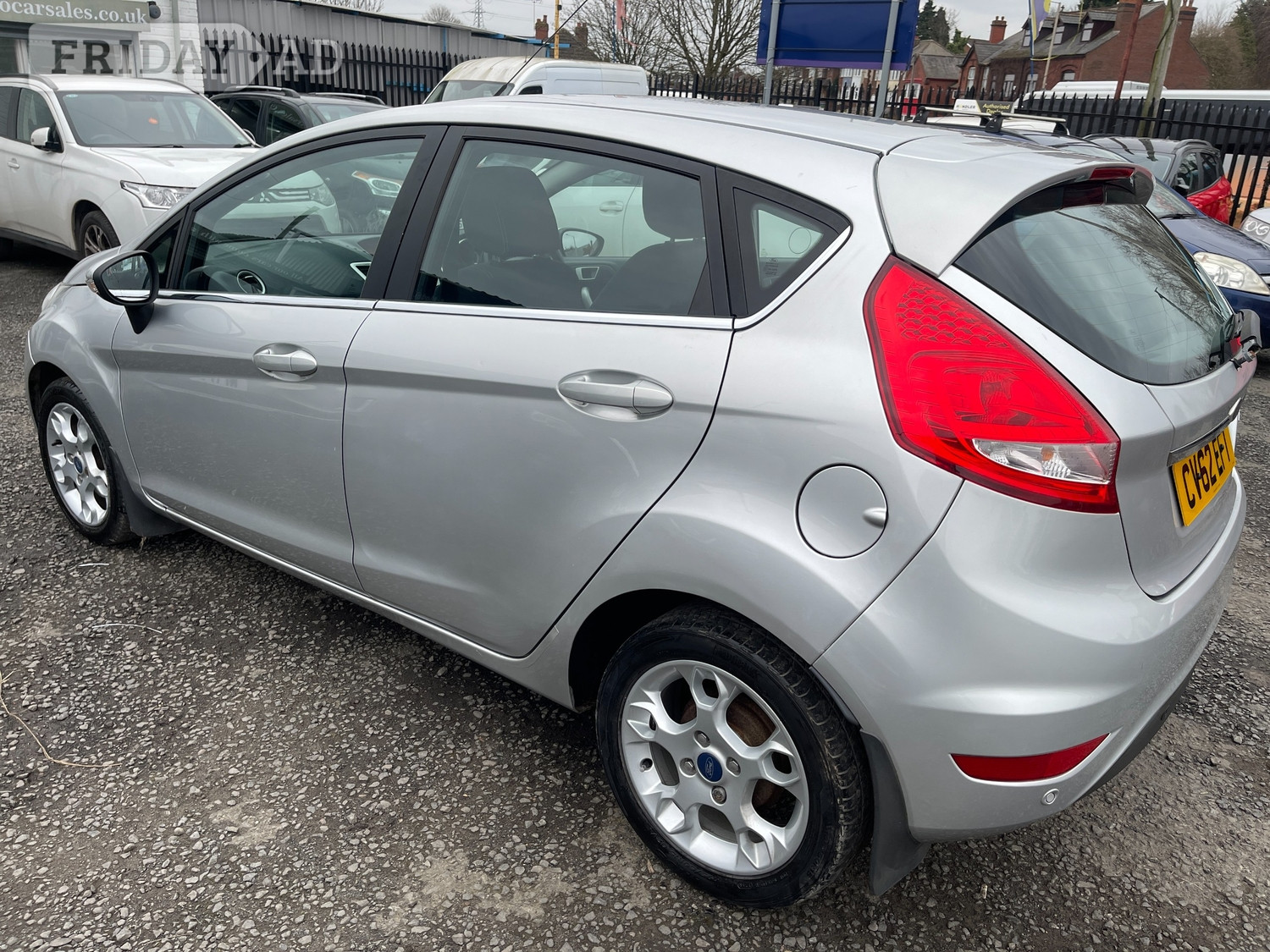 Ford Fiesta 2012 - Cars