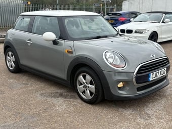 Mini Hatch 2017