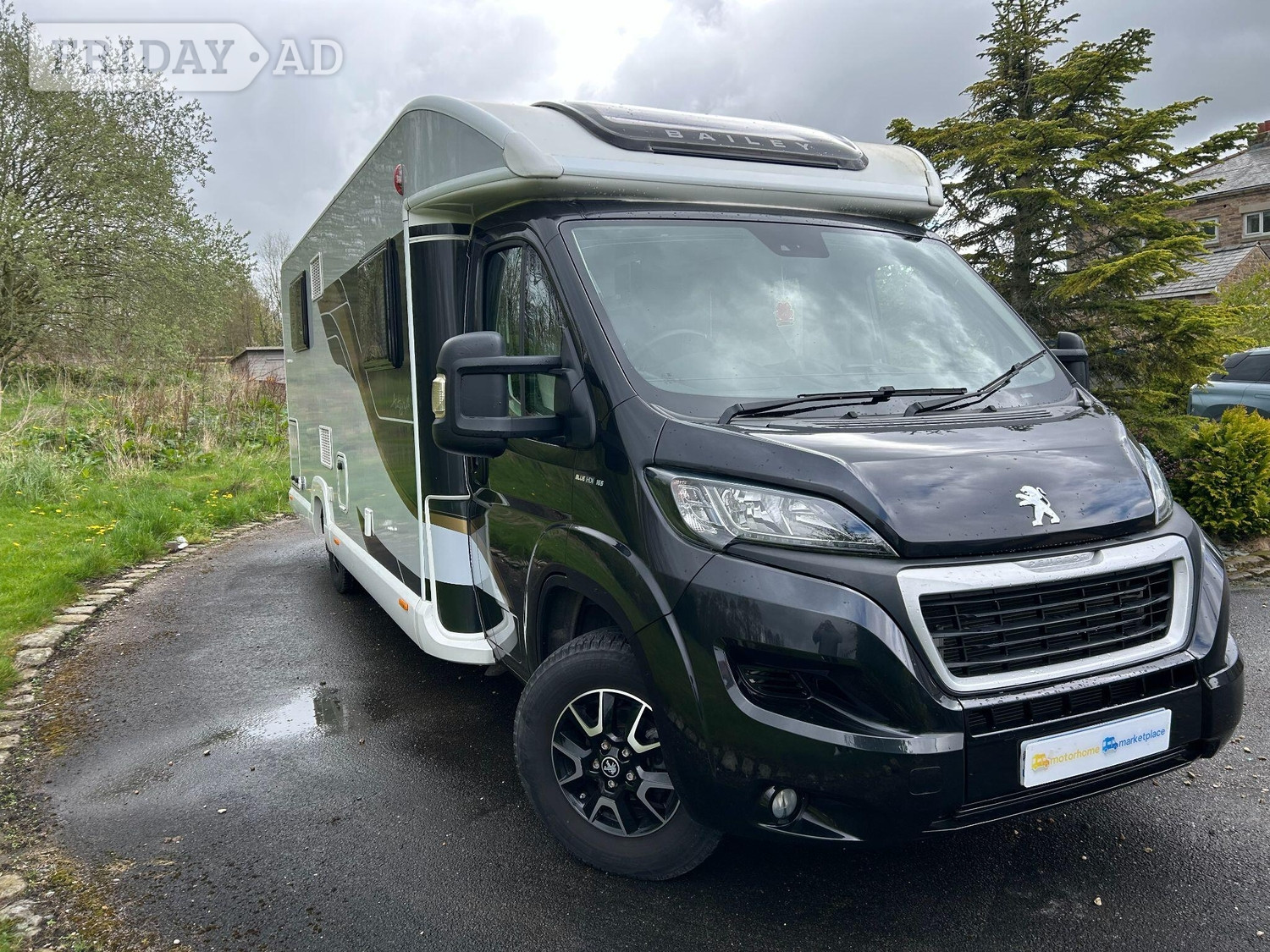 [4 berth ]Bailey Autograph 79-4I
