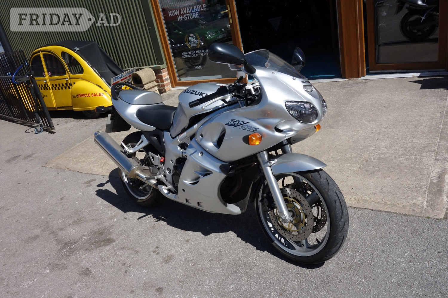Suzuki SV 2002 in Rugeley