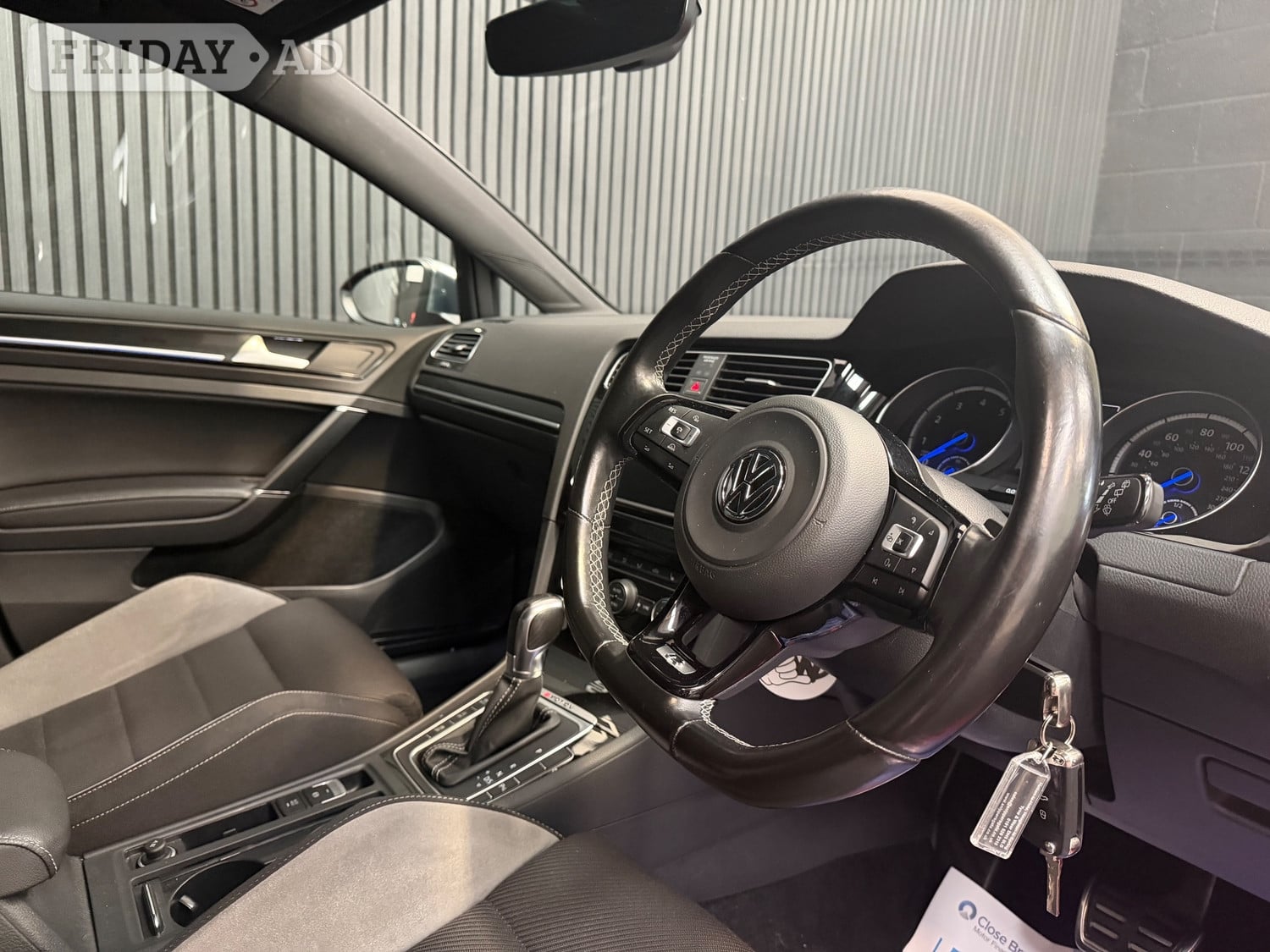 [ berth ]Volkswagen Golf