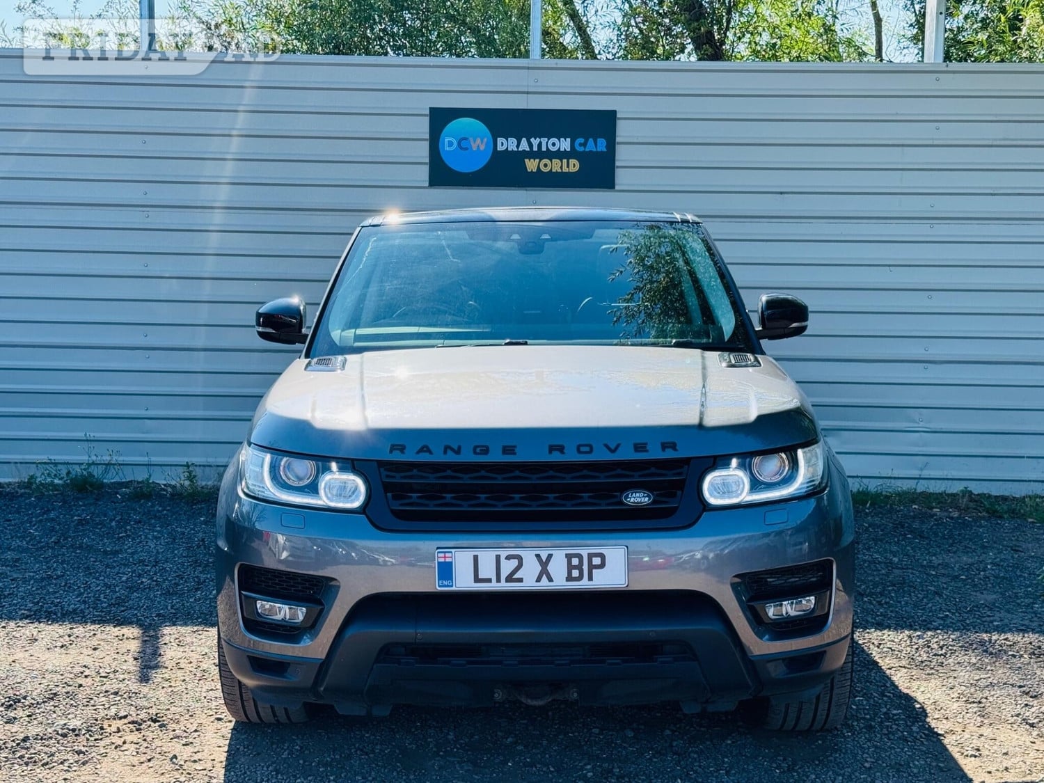 [ berth ]Land Rover Range Rover Sport