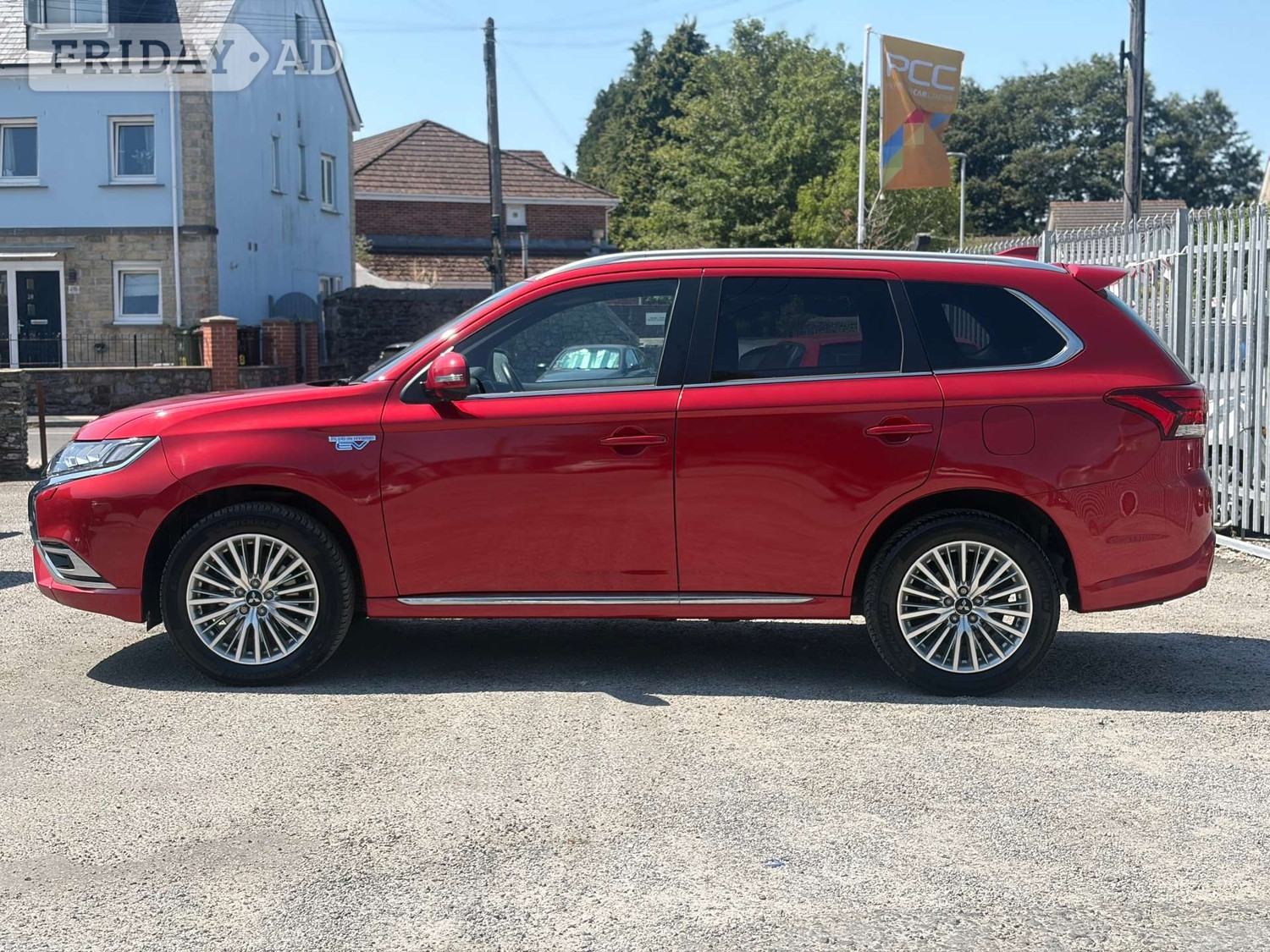 Mitsubishi Outlander 2019 - Cars