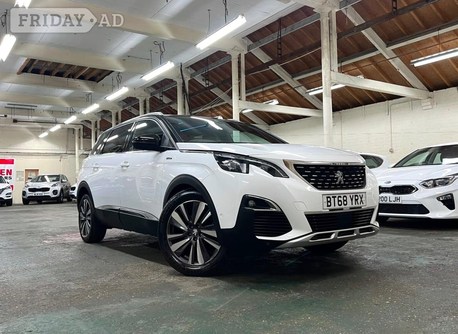 Peugeot 5008 2019 in Rushden