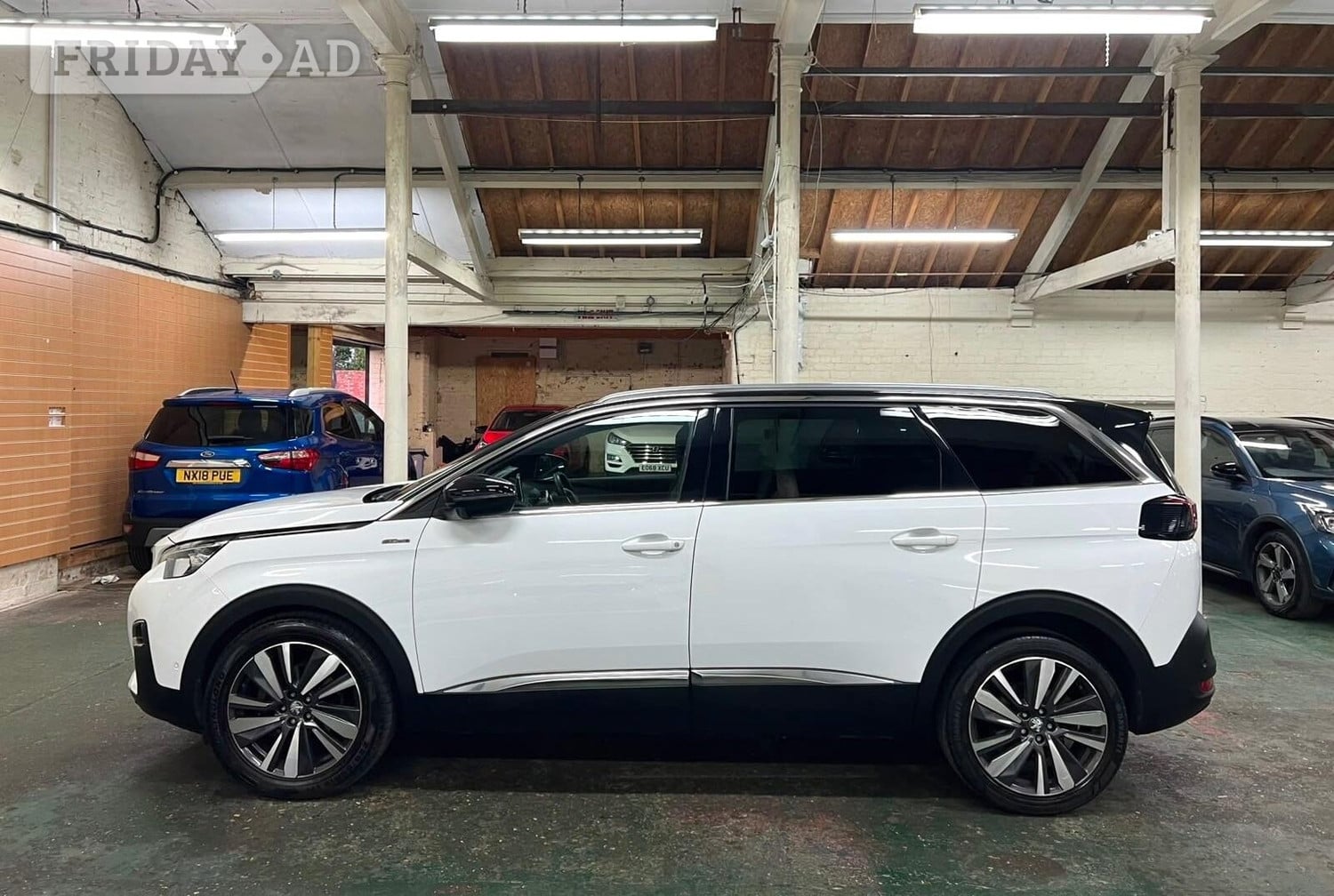 Peugeot 5008 2019 - Cars
