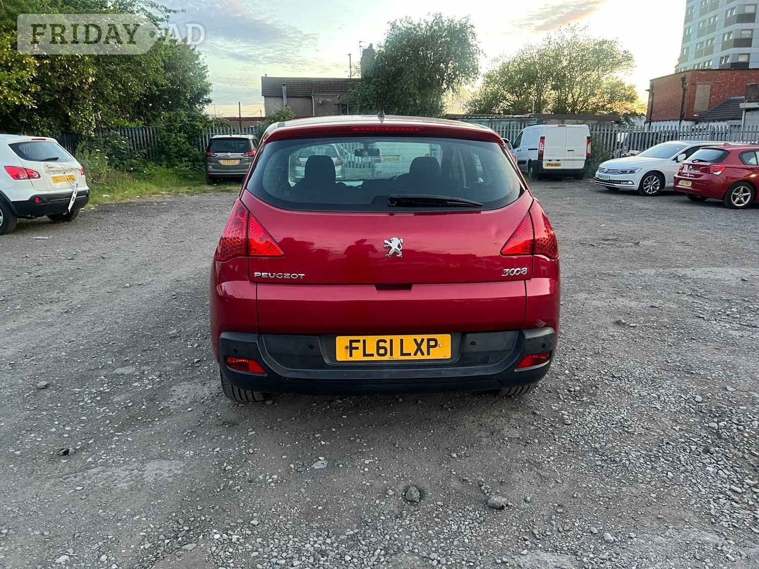 [ berth ]Peugeot 3008
