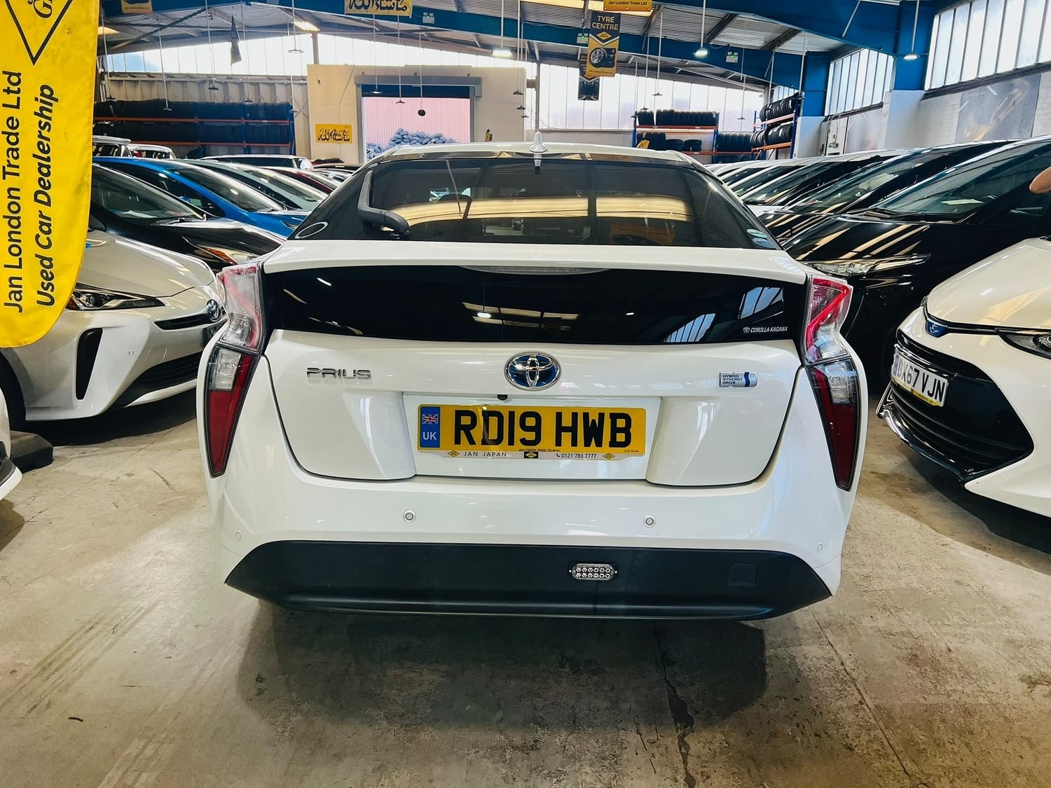 [ berth ]Toyota Prius