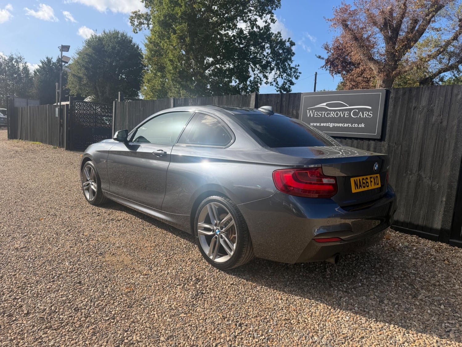 BMW 2 Series 2016 - Cars