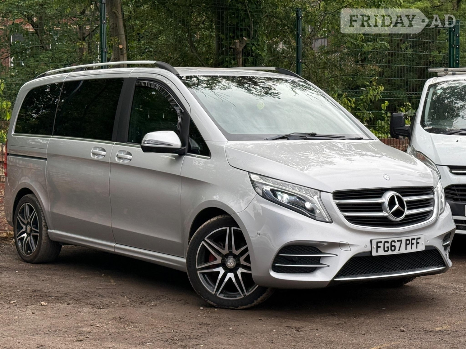 Mercedes-Benz V Class 2017 in Stalybridge