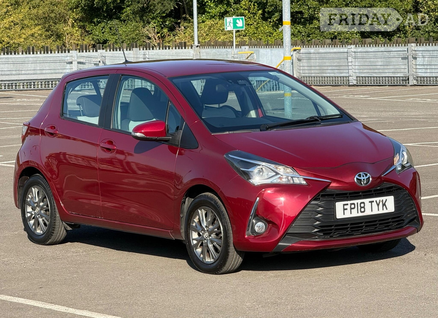 Toyota Yaris 2018 - Cars in Slough