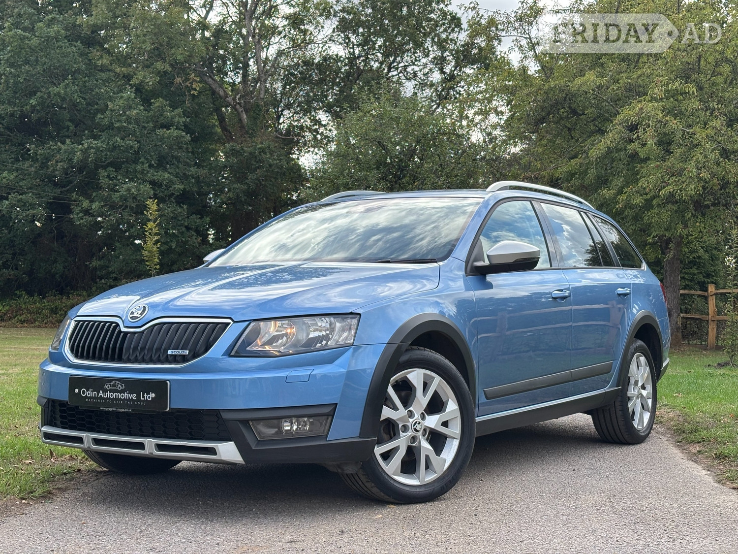 Skoda Octavia 2014 - Cars in Dorking