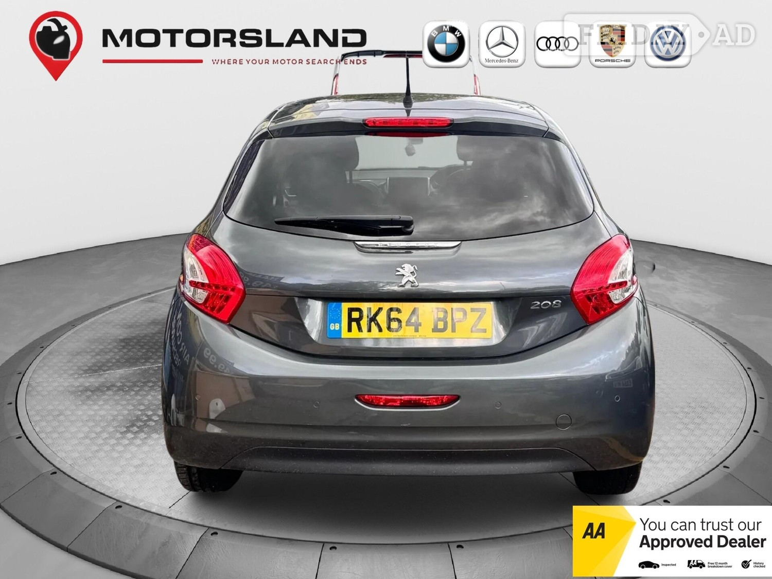 Peugeot 208 2014 - Cars in Ashford