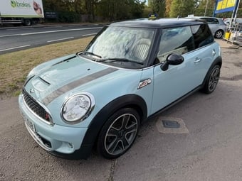 Mini Hatch 2013