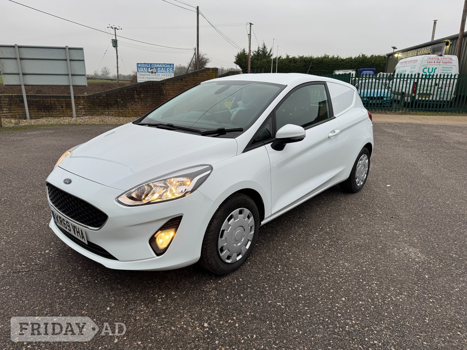 [ berth ]Ford Fiesta