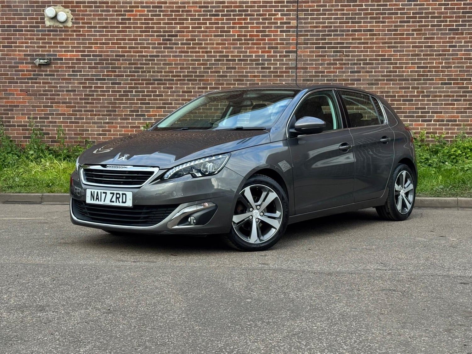 Peugeot 308 Leeds