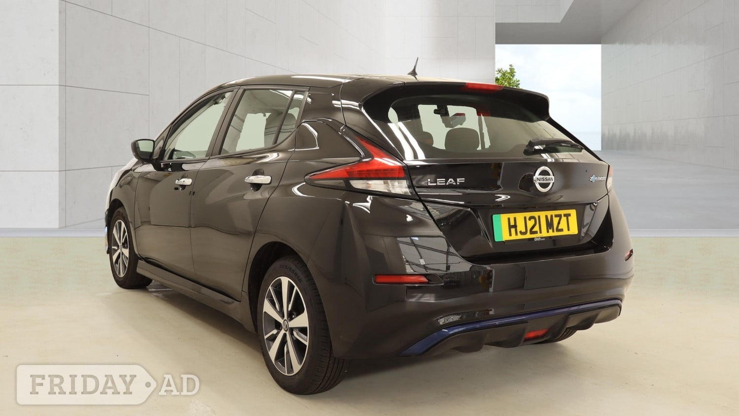 Nissan LEAF 2021 - Cars in Hemel Hempstead