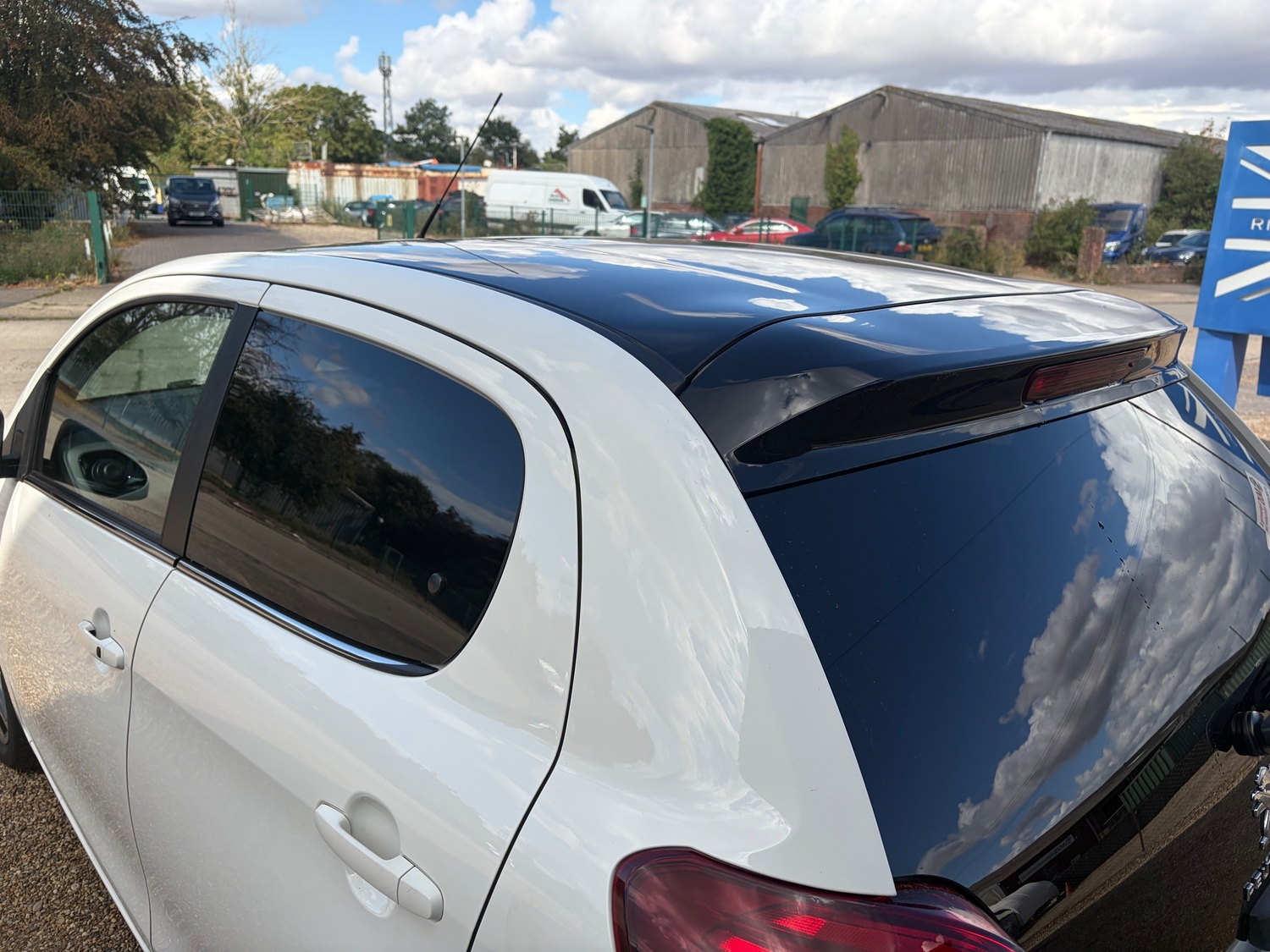Peugeot 108 2019 - Cars