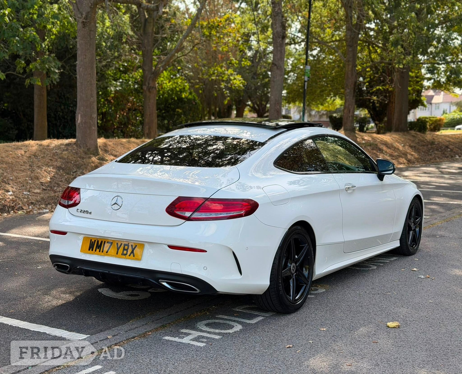 [ berth ]Mercedes-Benz C Class