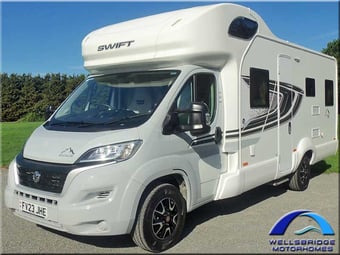 Swift Edge 486 2023