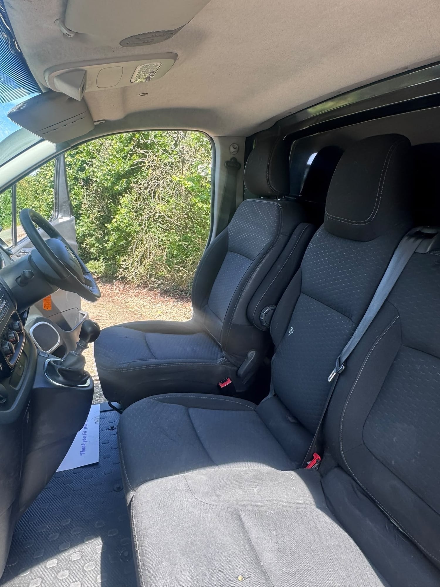 Vauxhall Vivaro 2016 - Vans & Commercial Vehicles