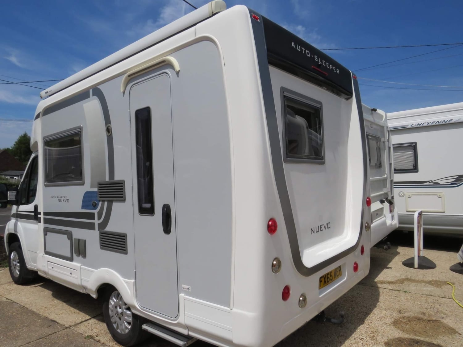 Auto-Sleepers Nuevo EK Southampton