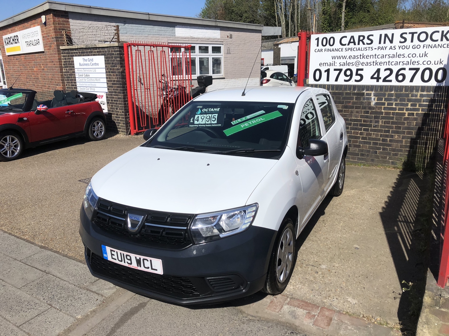 [ berth ]Dacia Sandero