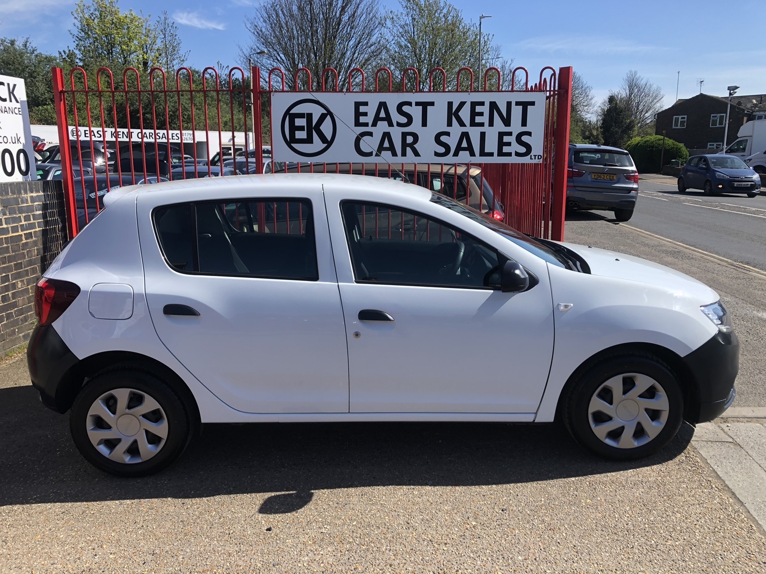 Dacia Sandero 2019 - Cars