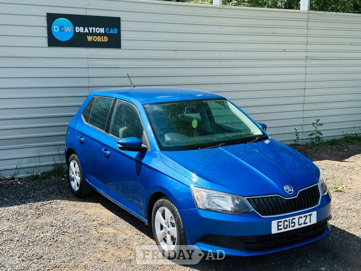Skoda Fabia 2015 - Cars