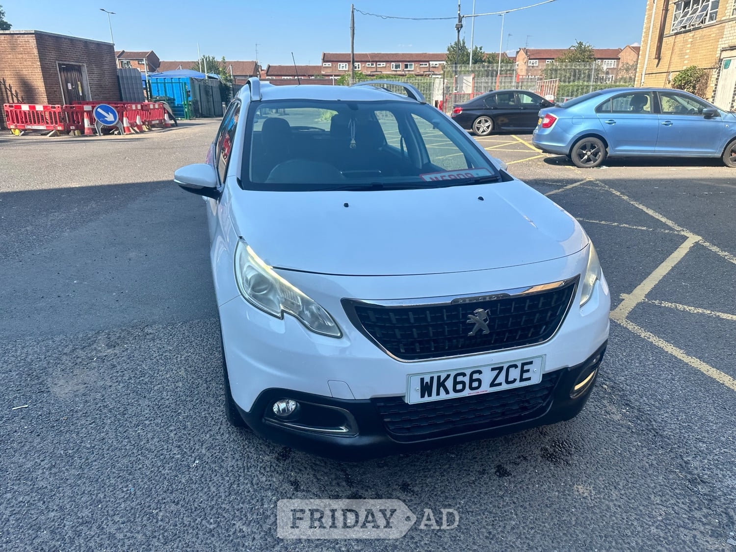Peugeot 2008 2016 - Cars