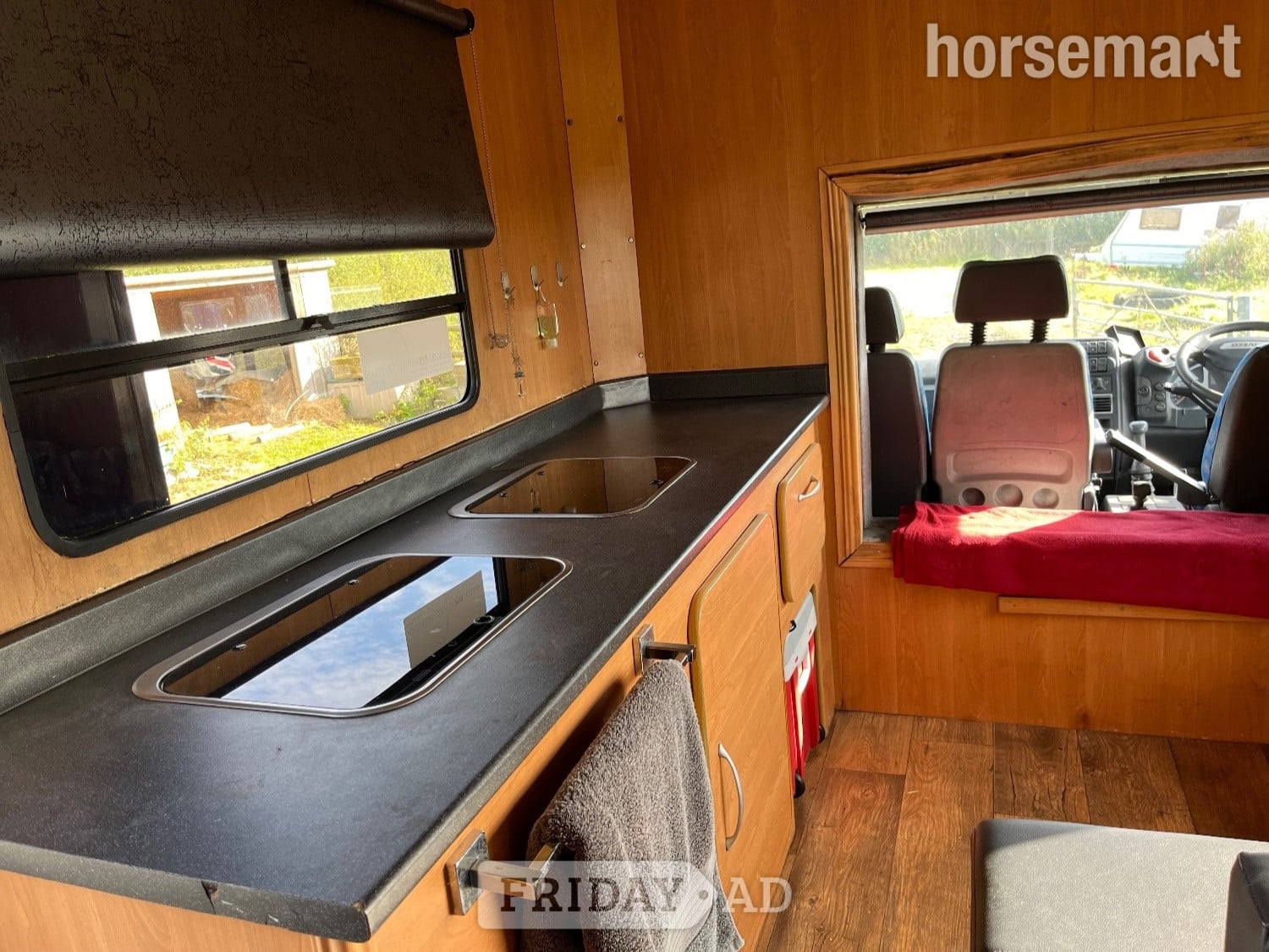 Minster Eurocargo Iveco Horsebox - Trailers & Horseboxes in Tamworth