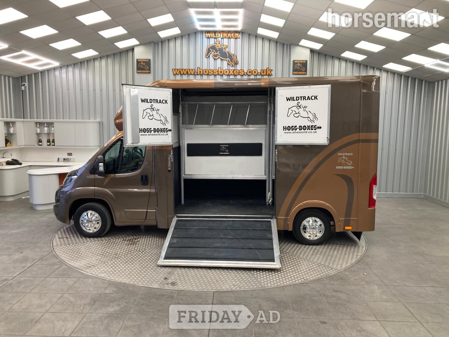Wildtrack Stallion Peugeot Horsebox in Sheffield