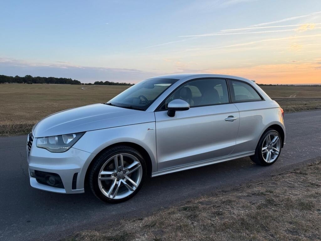 Audi A1 2013 - Cars