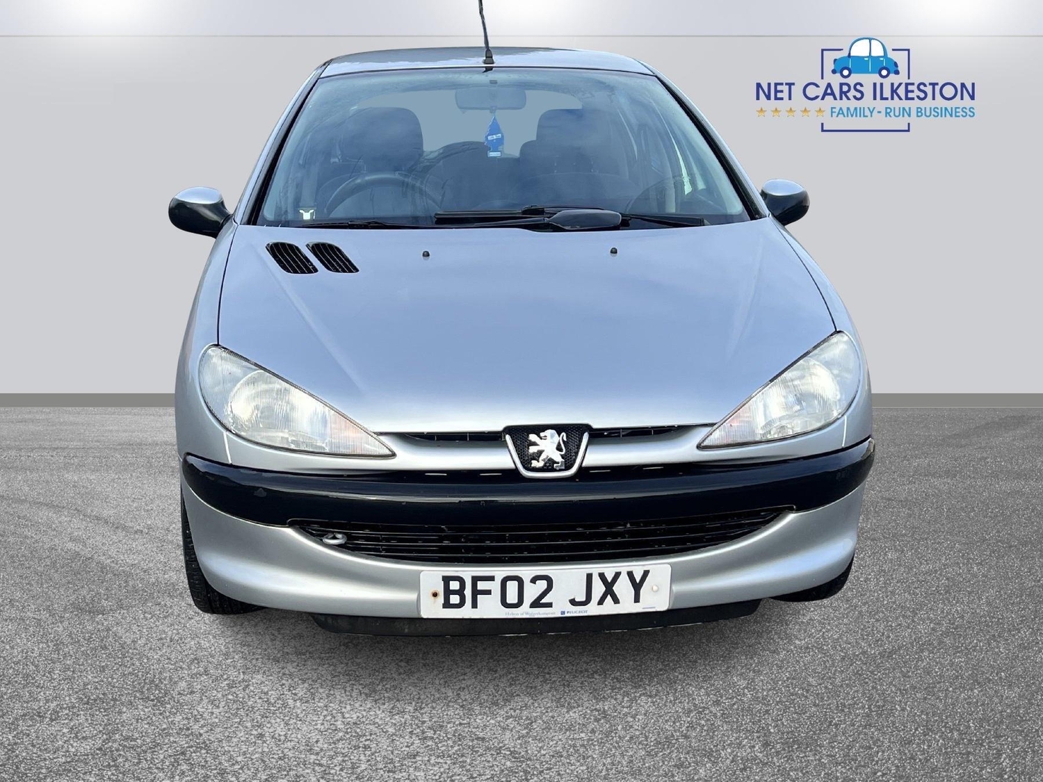 [ berth ]Peugeot 206