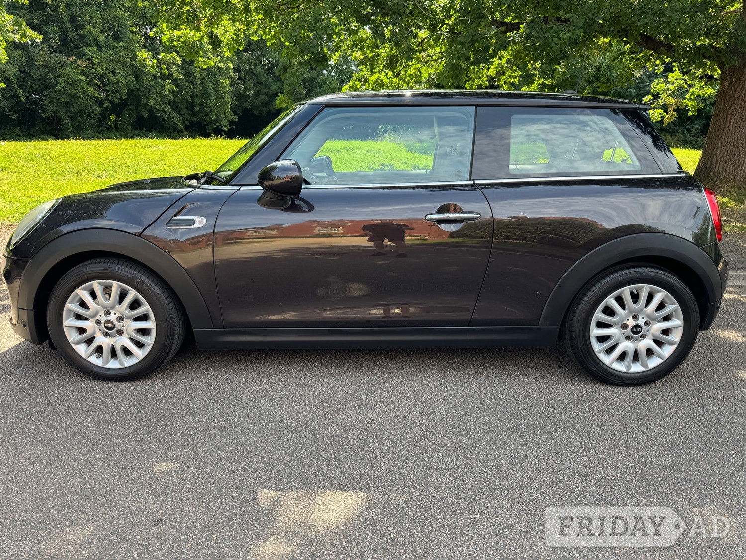 Mini Hatch 2014 - Cars in Horsham