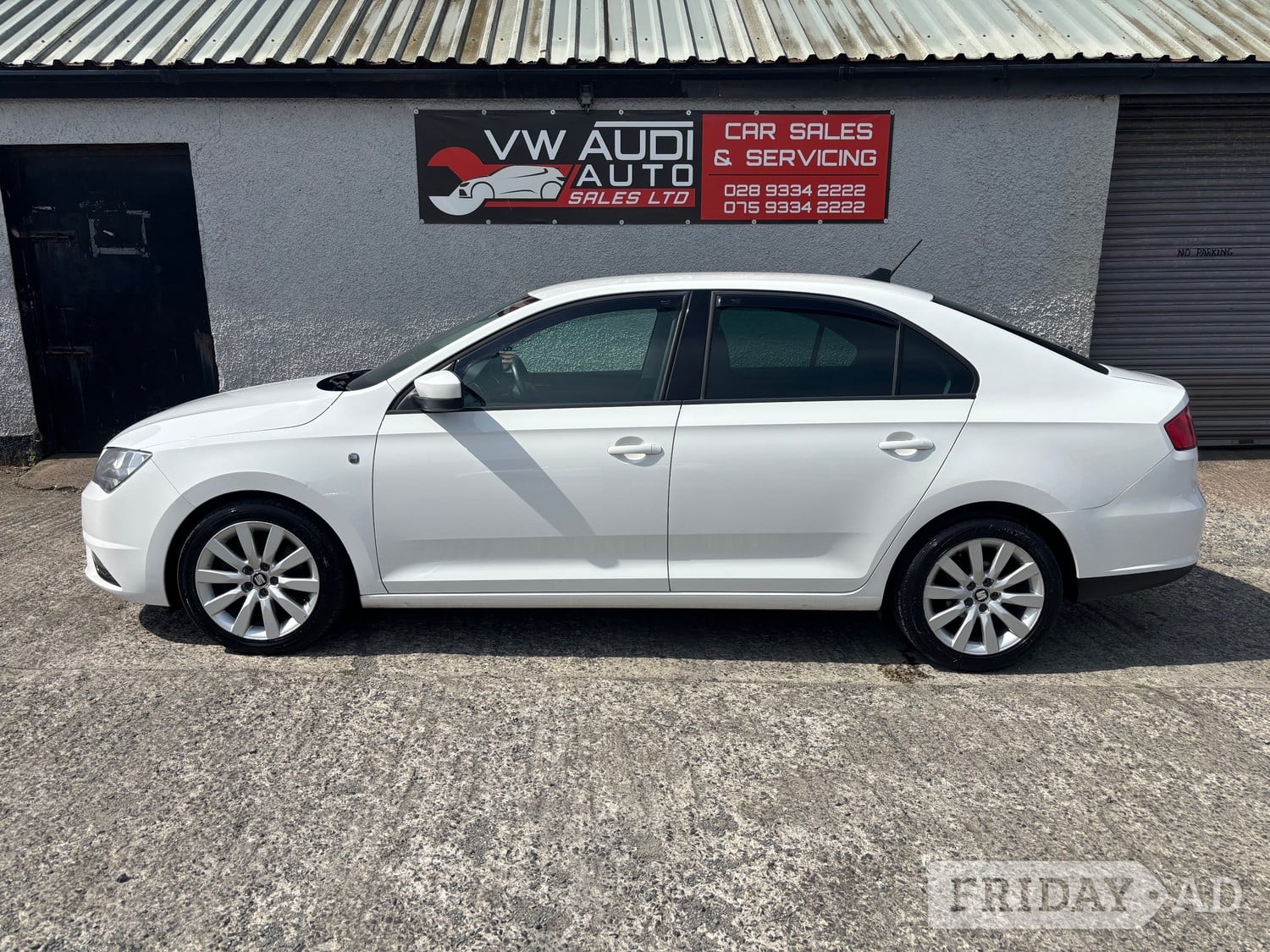 [ berth ]SEAT Toledo
