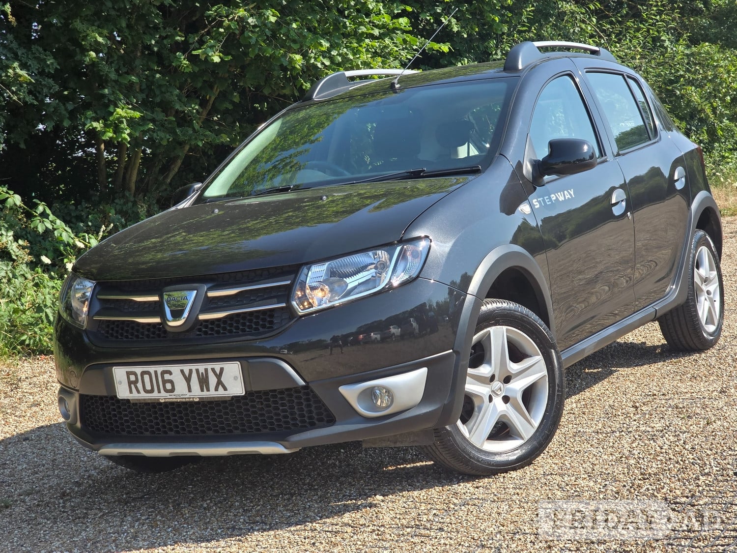 Dacia Sandero Stepway 2016 - Cars in Ongar