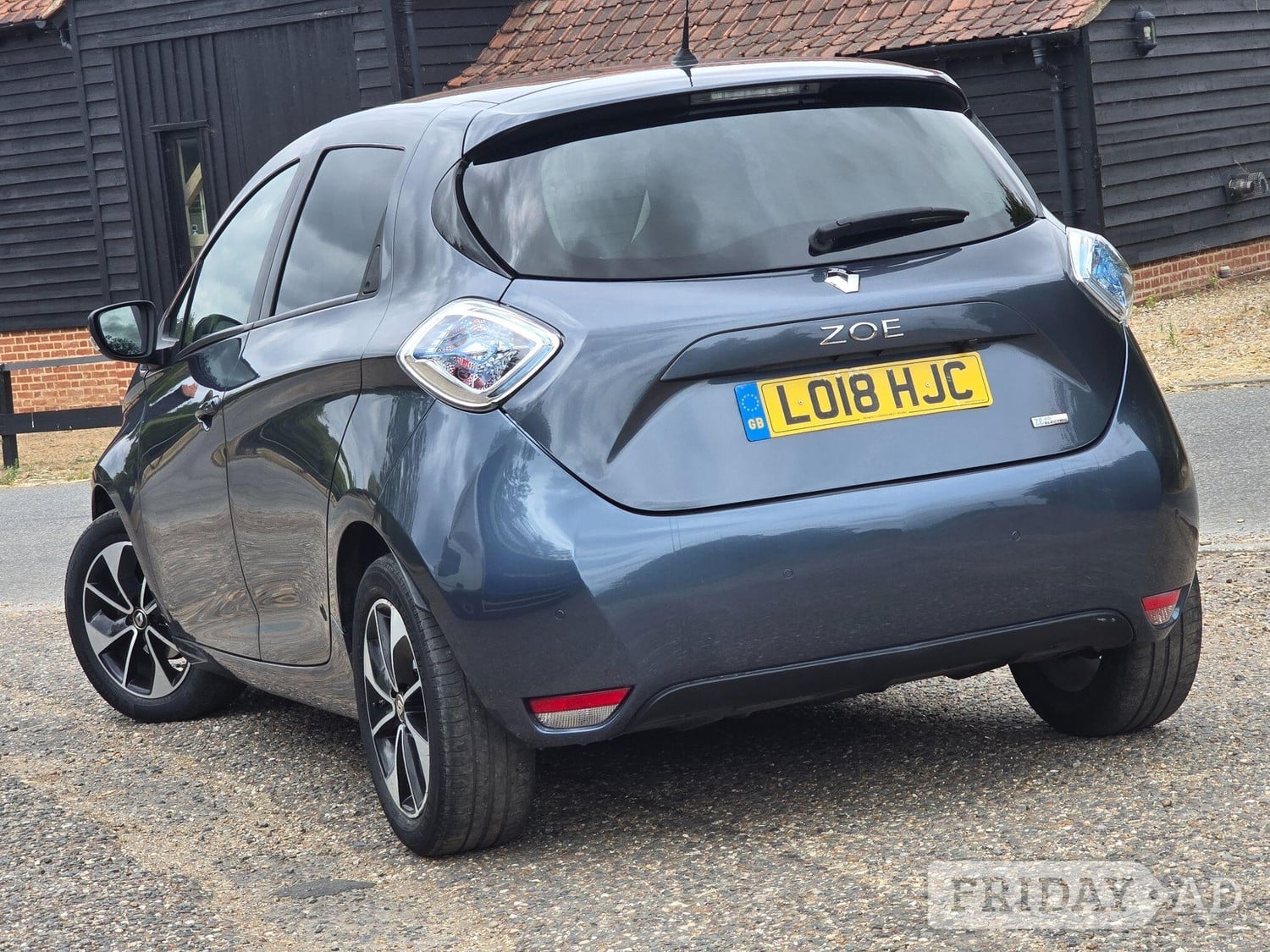 [ berth ]Renault Zoe