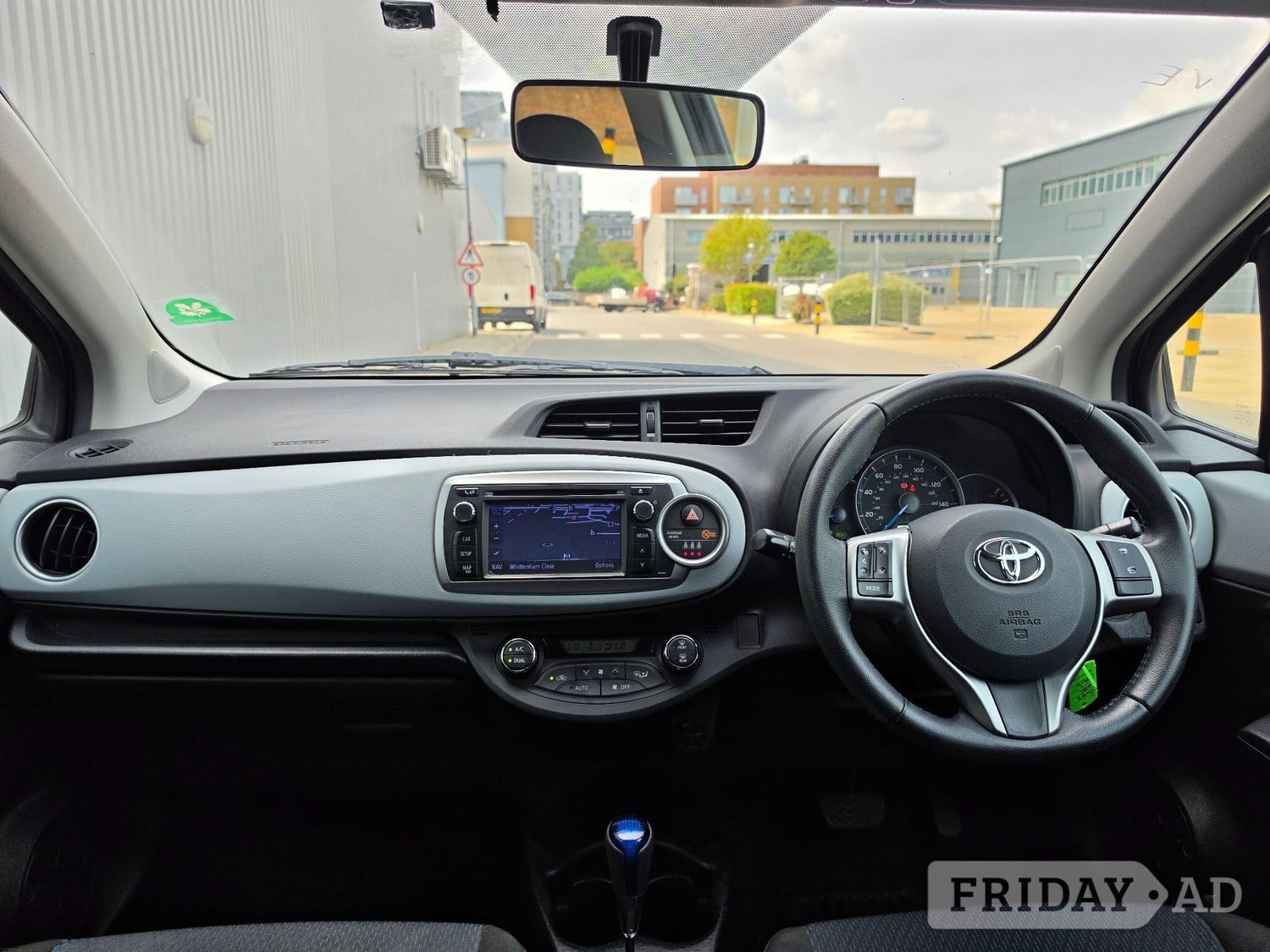 Toyota Yaris 2013 - Cars in Slough