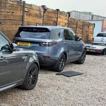 Land Rover Discovery 2018