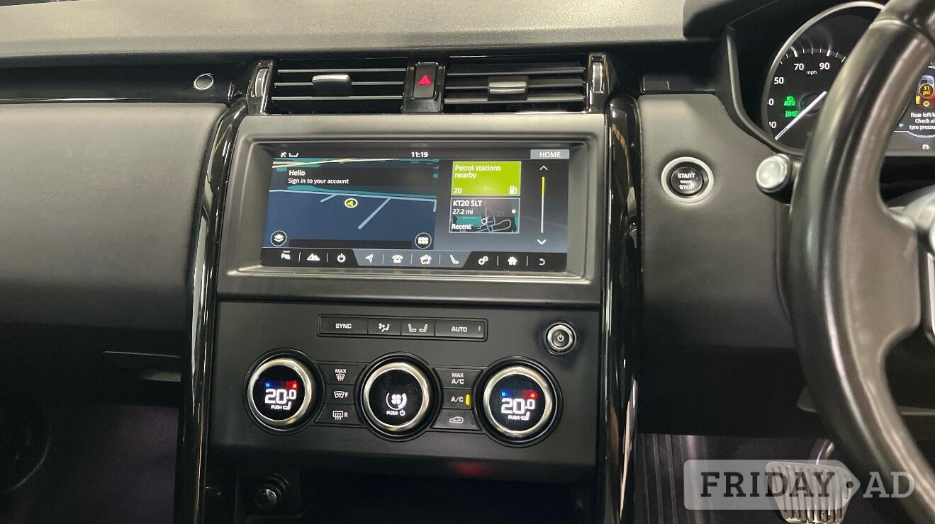 [ berth ]Land Rover Discovery