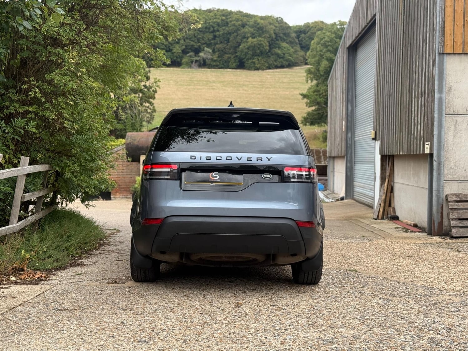 Land Rover Discovery 2018 - Cars
