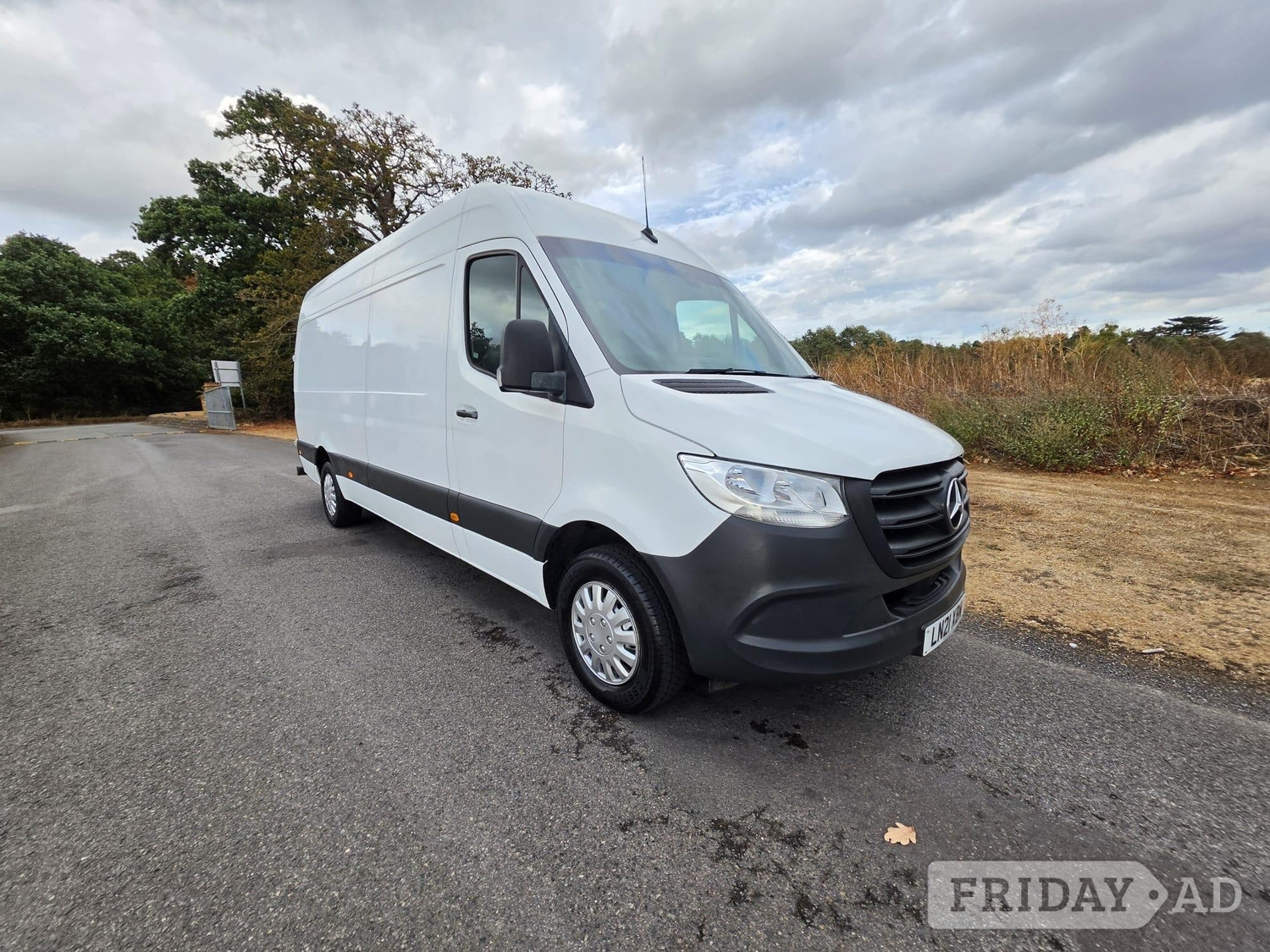 [ berth ]Mercedes-Benz Sprinter