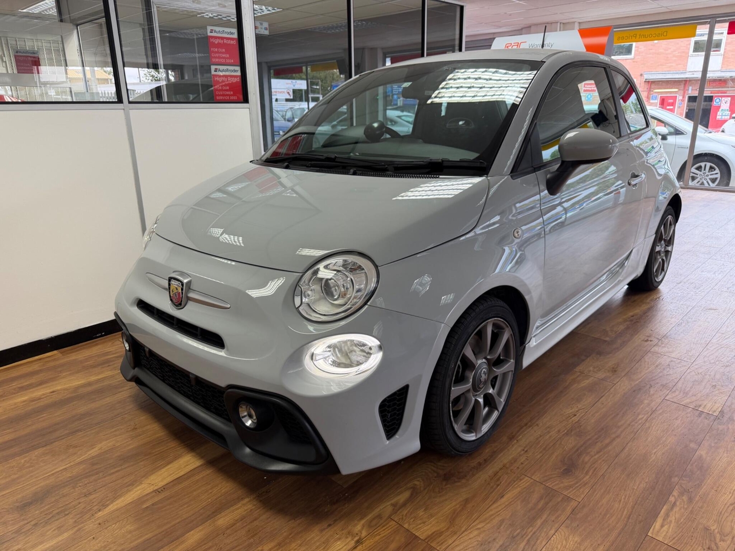 Abarth 595 Sandhurst