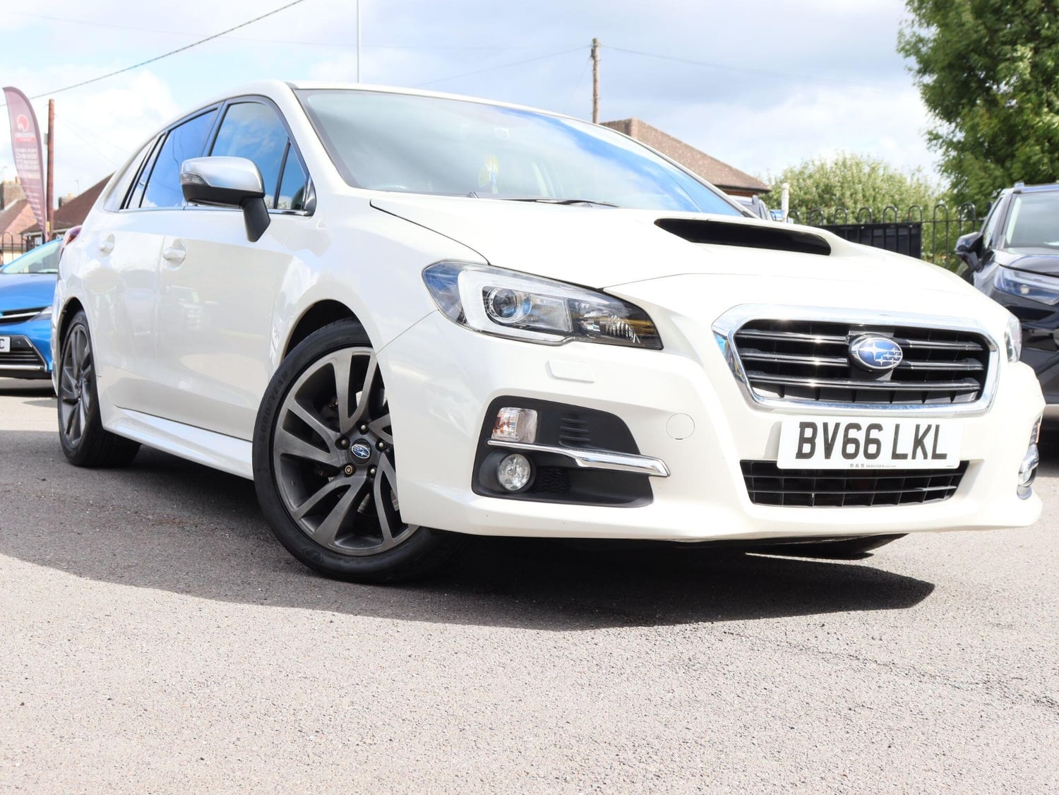 Subaru Levorg 2016 - Cars